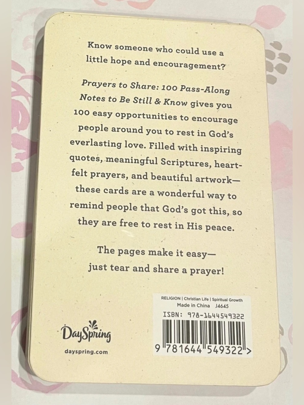 DaySpring Prayers to Share: 100 Pass-Along Notes to Be Still & Know - Picture 2 of 3